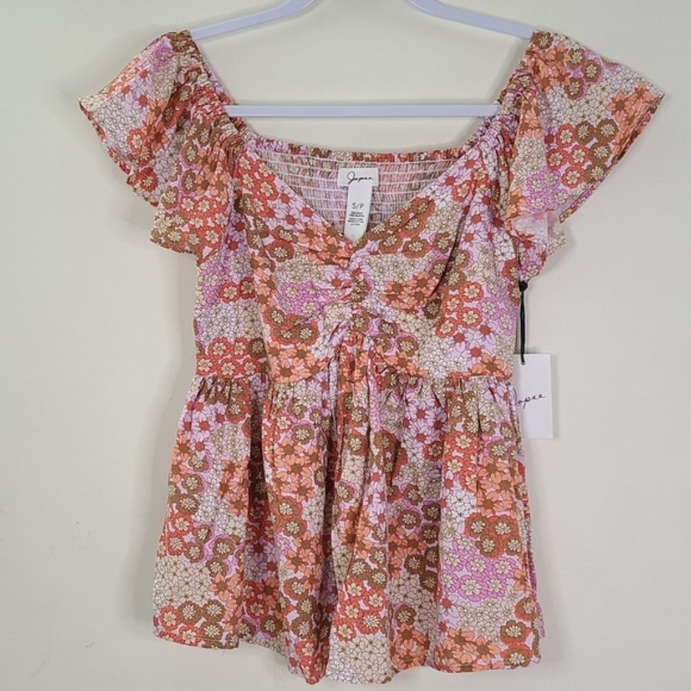 Japna floral sweetheart neckline butterfly sleeves NWT blouse